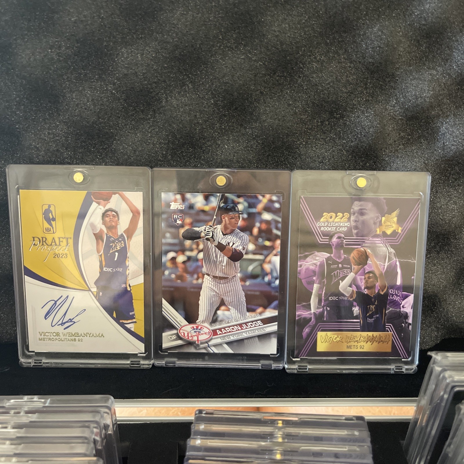 HUGE BASEBALL CARD LIQUIDATION FIRE 🔥 SALE! 2000 Cards. Read description