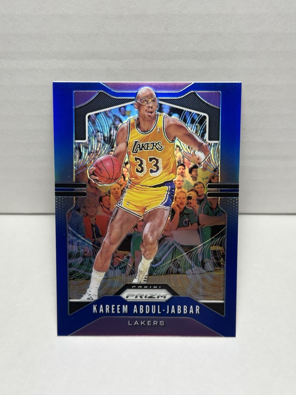 2019-20 Panini Prizm Kareem Abdul-Jabbar Blue Prizm /199 #20