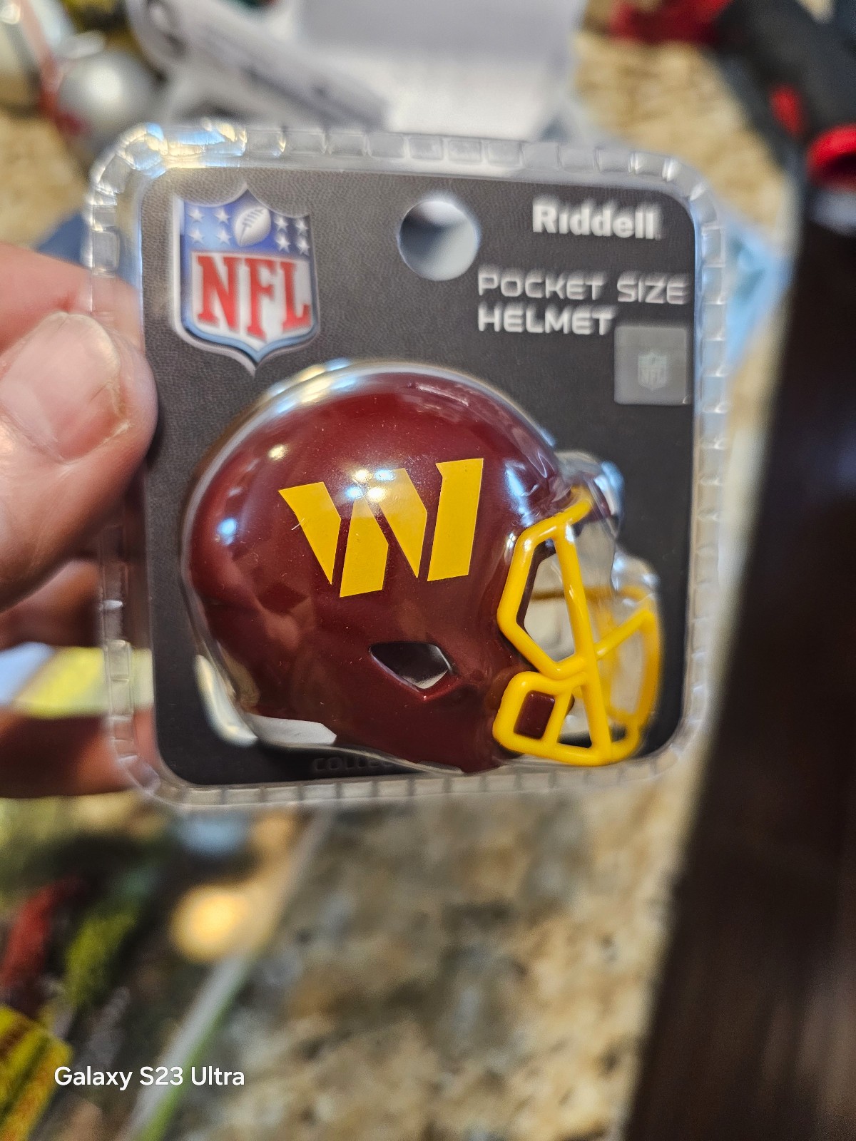 WASHINGTON COMMANDERS 2026 NEW CLAMSHELL POCKET PRO HELMET RIDDELL
