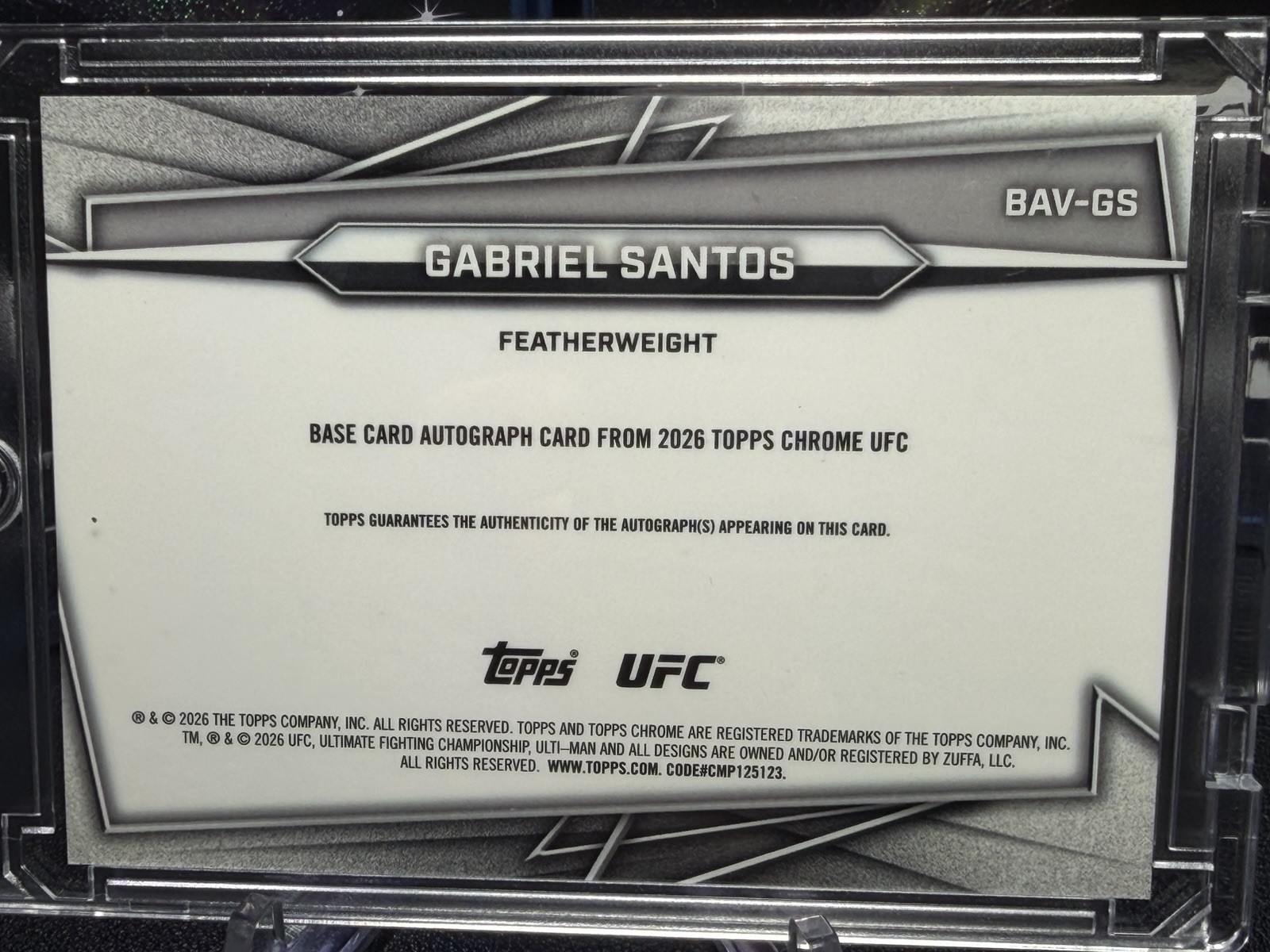 Topps 2026 Chrome UFC Gabriel Santos Base Auto Rookie BAV-GS Purple /10