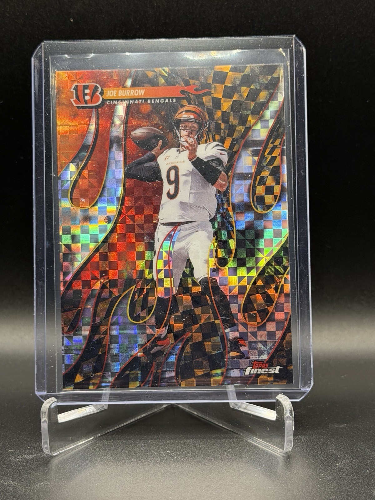 2025 Topps Finest Football Joe Burrow T-13 Torchers X-Fractor Insert Bengals QB
