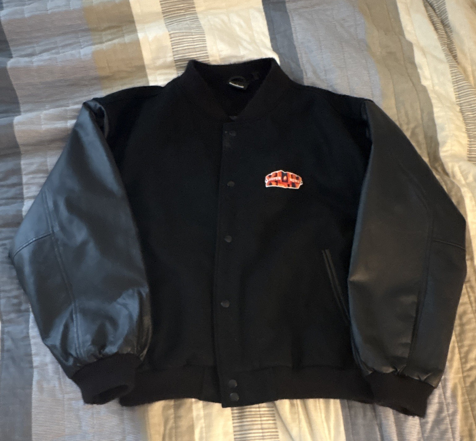 Reebok 2010 NFL Super Bowl Black Jacket w/ Super Bowl Patch Button Front