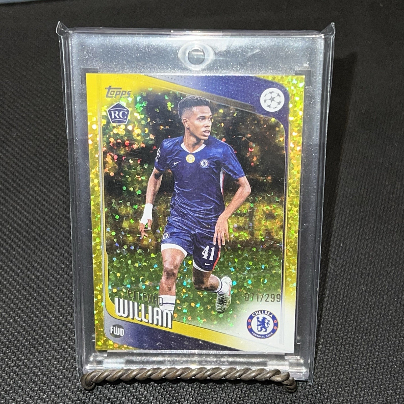 Topps 2025-26 UEFA Mini Yellow Diamond Refractor Estêvão Willian RC /299 Chelsea