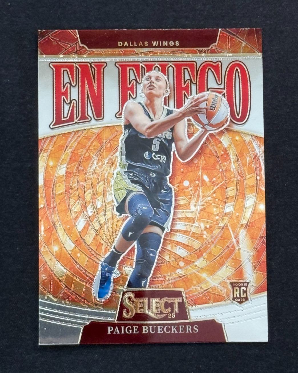 2025 Panini Select WNBA #5 Paige Bueckers RC En Fuego BUY 2 GET 1 FREE
