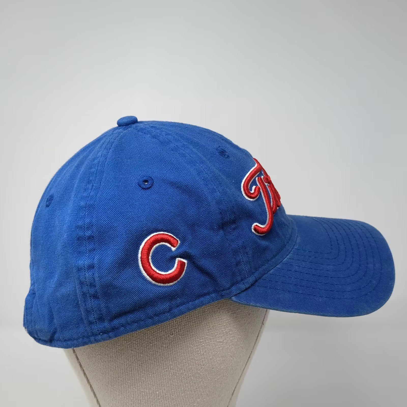 Chicago Cubs MLB Titleist 2016 World Series Champions Blue Baseball Cap One Size