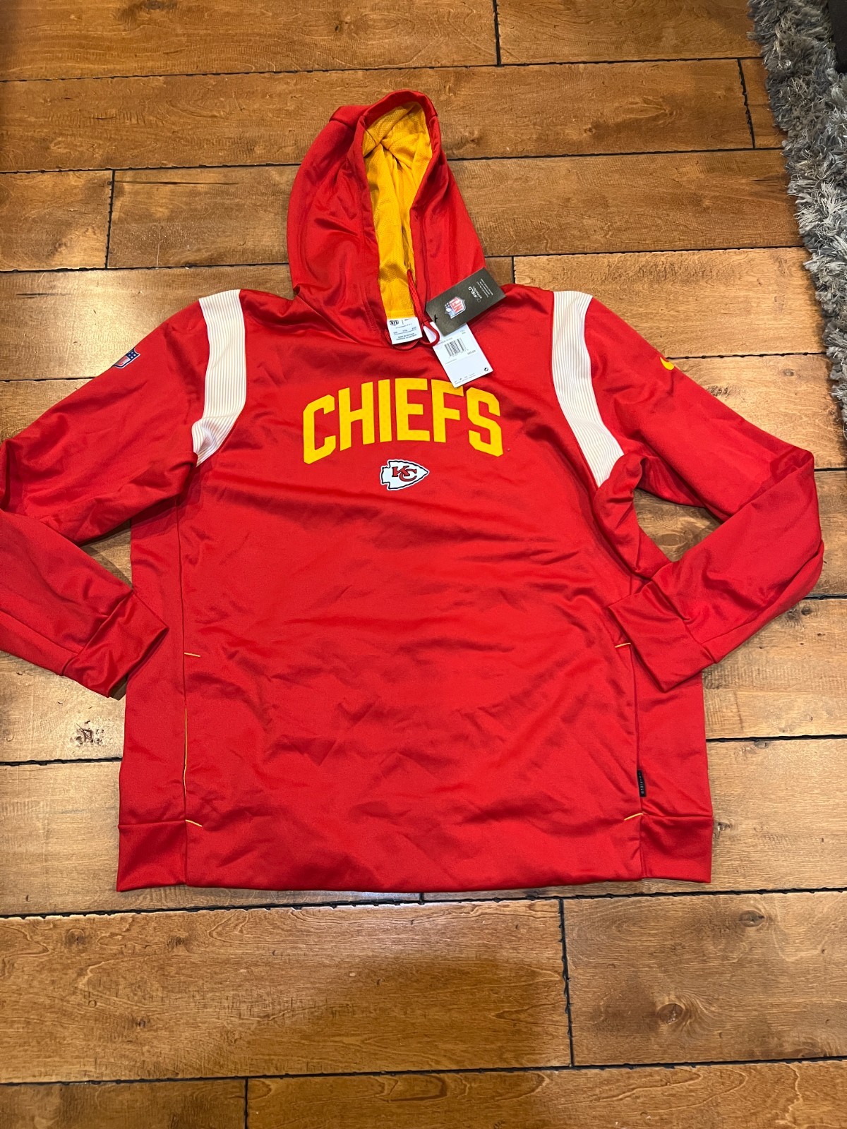 NIKE KANSAS CITY CHIEFS FOOTBALL ON FIELD THERMA FIT HOODIE SWEATSHIRT 2XL $85