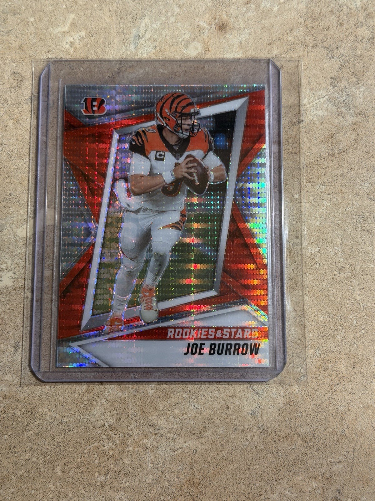 2021 Panini Rookies & Stars Joe Burrow #18 Pulsar Prizm!