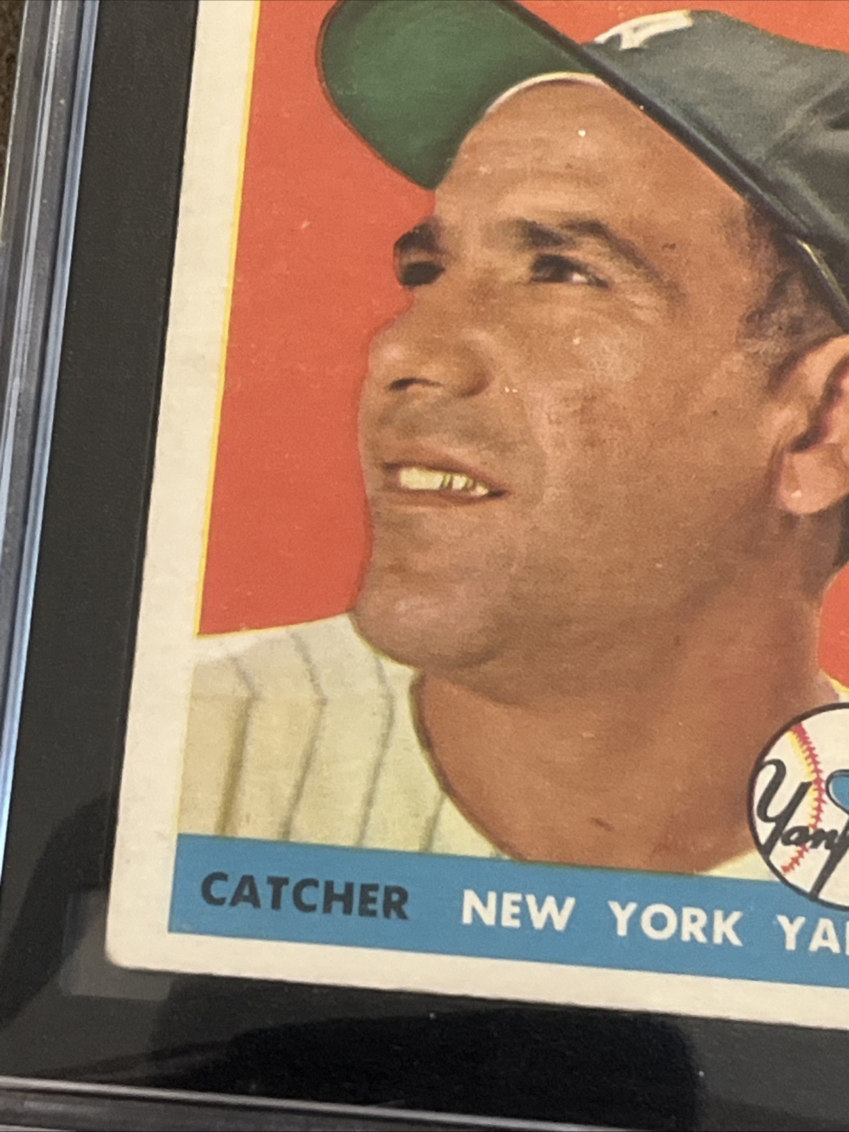 🔥⬛️Yogi Berra⬛️🔥1958 Topps Baseball #370 ~ N. Y. Yankees HOF ~ SGC 2.5
