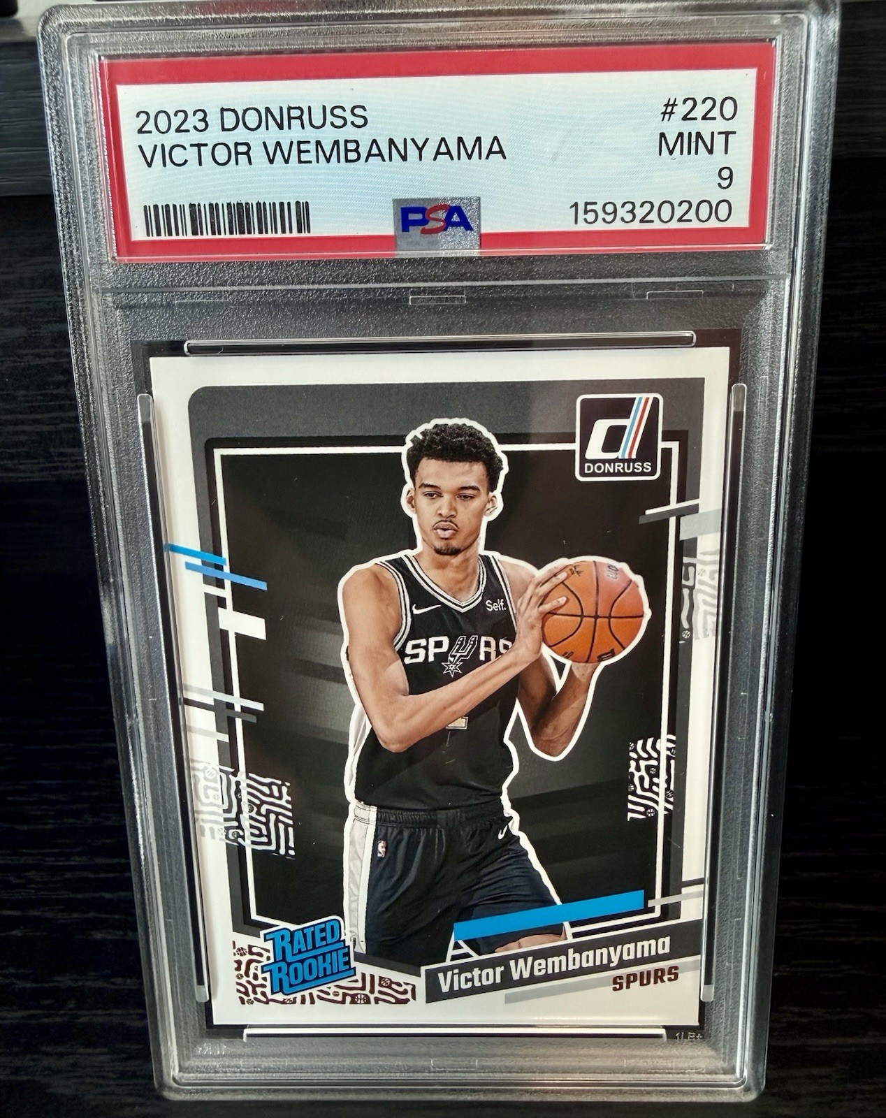 2023-24 Panini Donruss – Rated Rookie Victor Wembanyama #220 (RC)