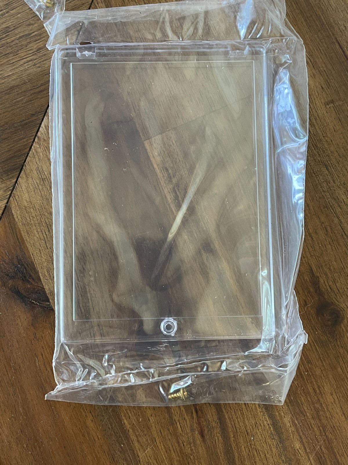 NEW 8 PRO MOLD ONE SCREW SCREWDOWN REGULAR CARD HOLDERS 1 screw included