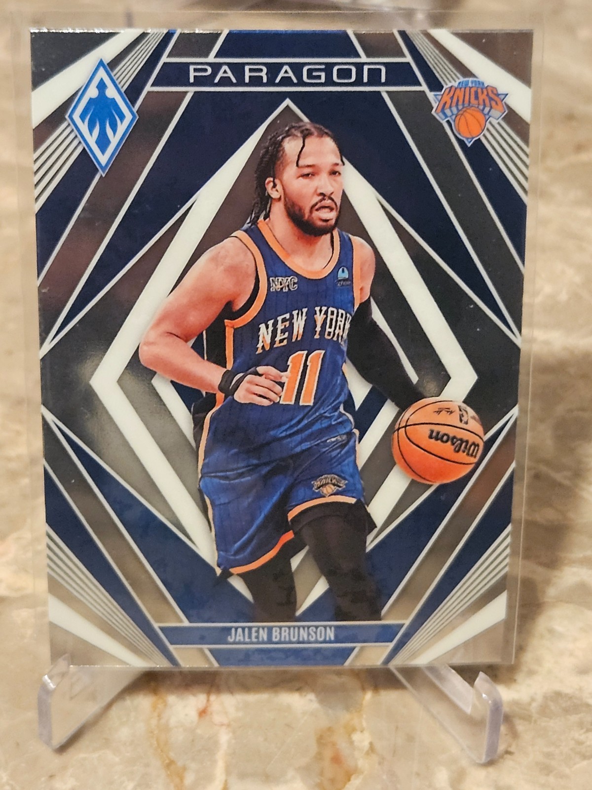 2023-24 Panini Phoenix – Paragon Jalen Brunson #20