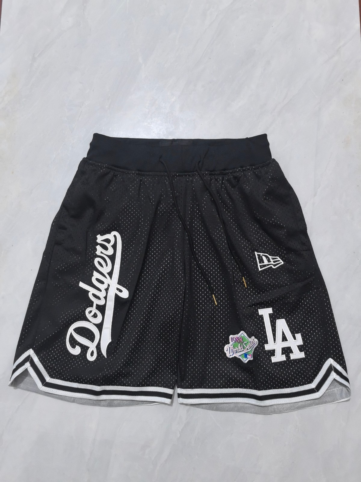 2026 New Los Angeles Dodgers Major League Baseball Men Black Shorts Size US