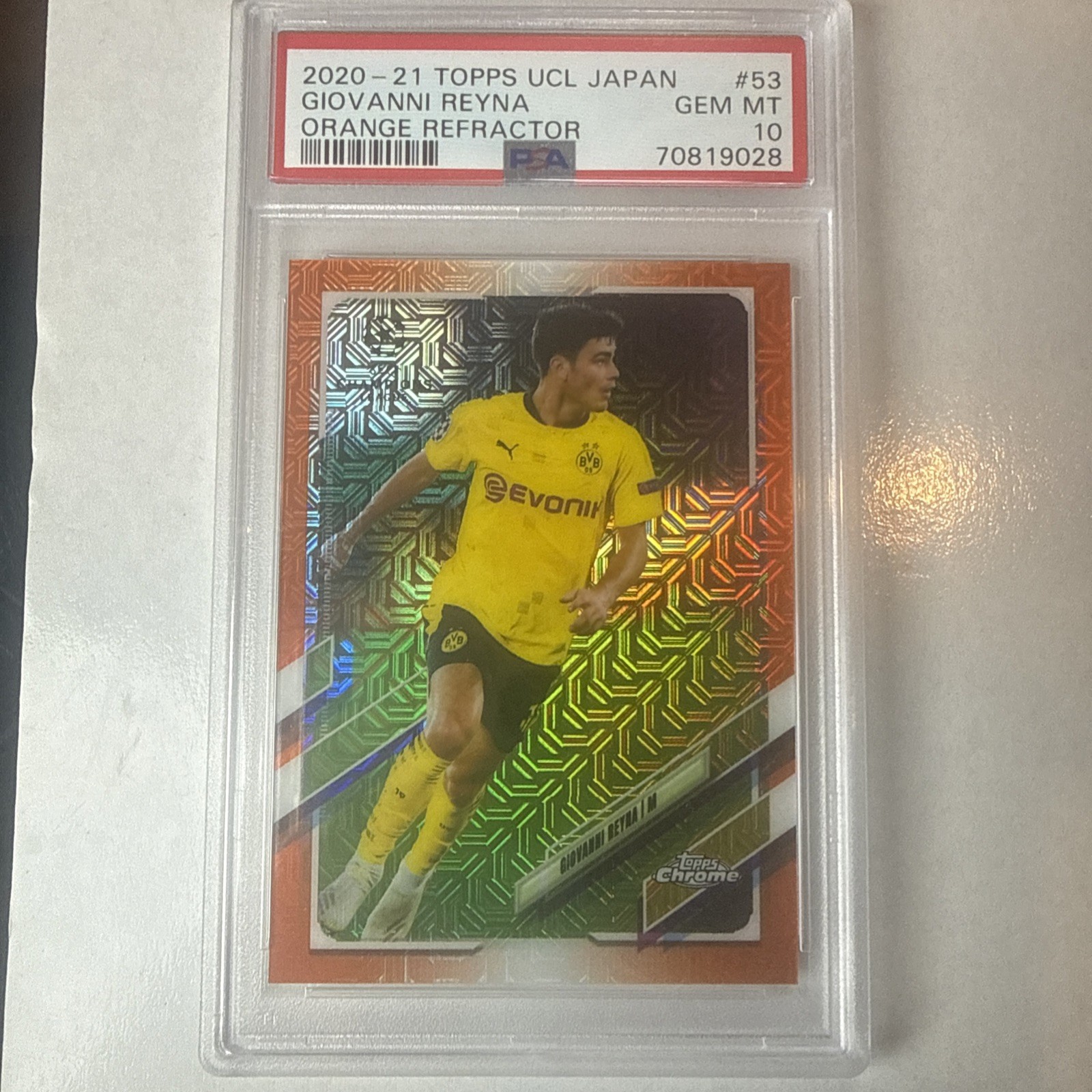 Gio Reyna 2020-21 Japan ORANGE Refractor /25 PSA 10