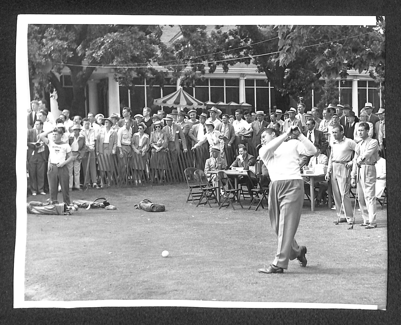 Herman Barron “1st Jewish PGA Champion” 1942 Western Open original wire photo
