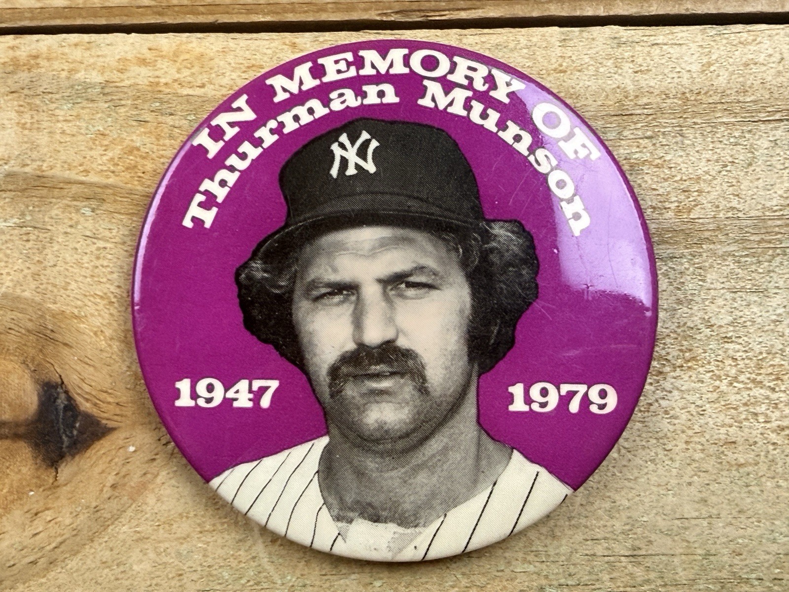 VTG 1979 In Memory of Thurman Munson Memorial Button Pin 3.5″ New York Yankees