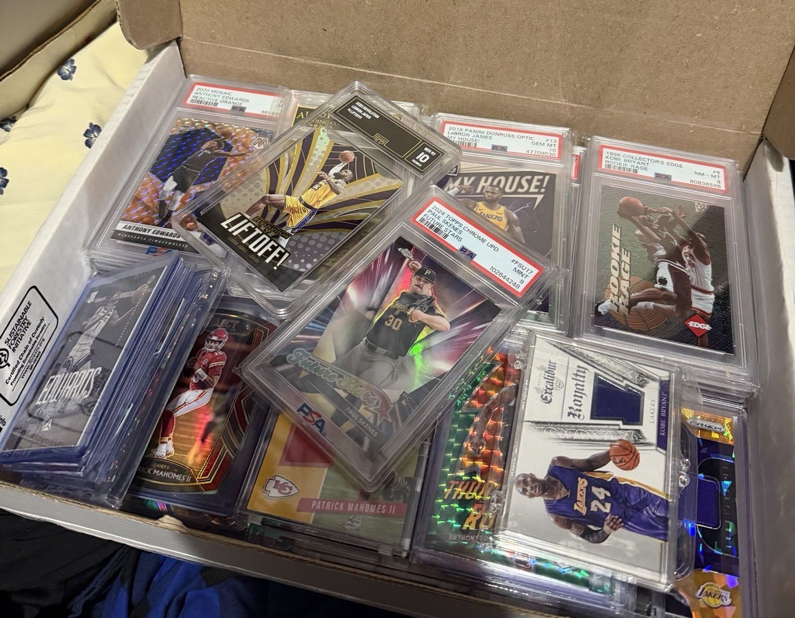 HUGE SPORTS CARD LIQUIDATION FIRE 🔥 SALE! 40+ Cards DAD’s Collection Of stars!