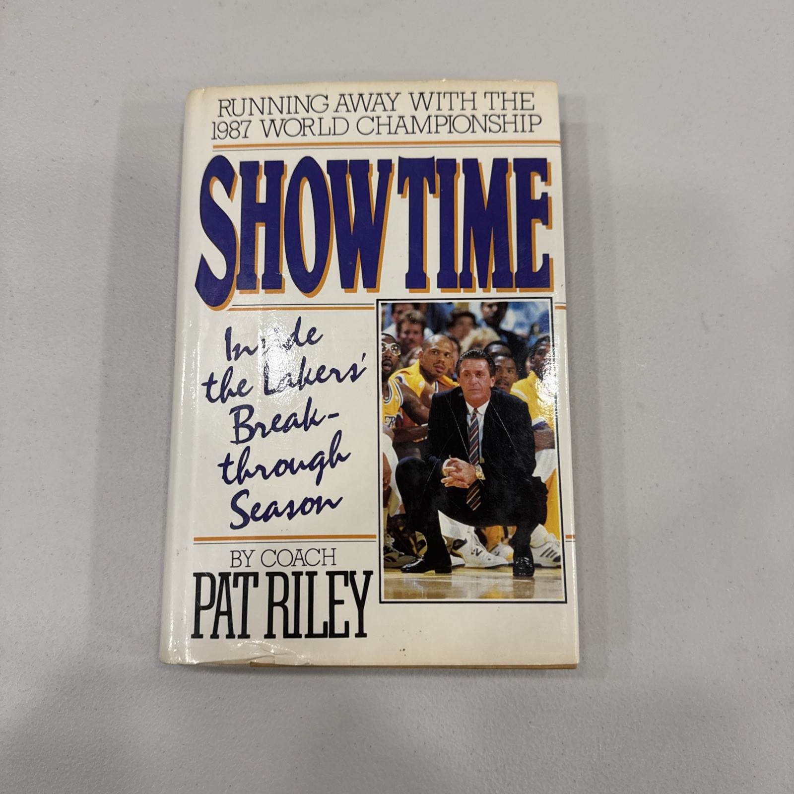 Signed Pat Riley Showtime 1st Edition Hardcover 1988 Los Angeles Lakers NBA Book