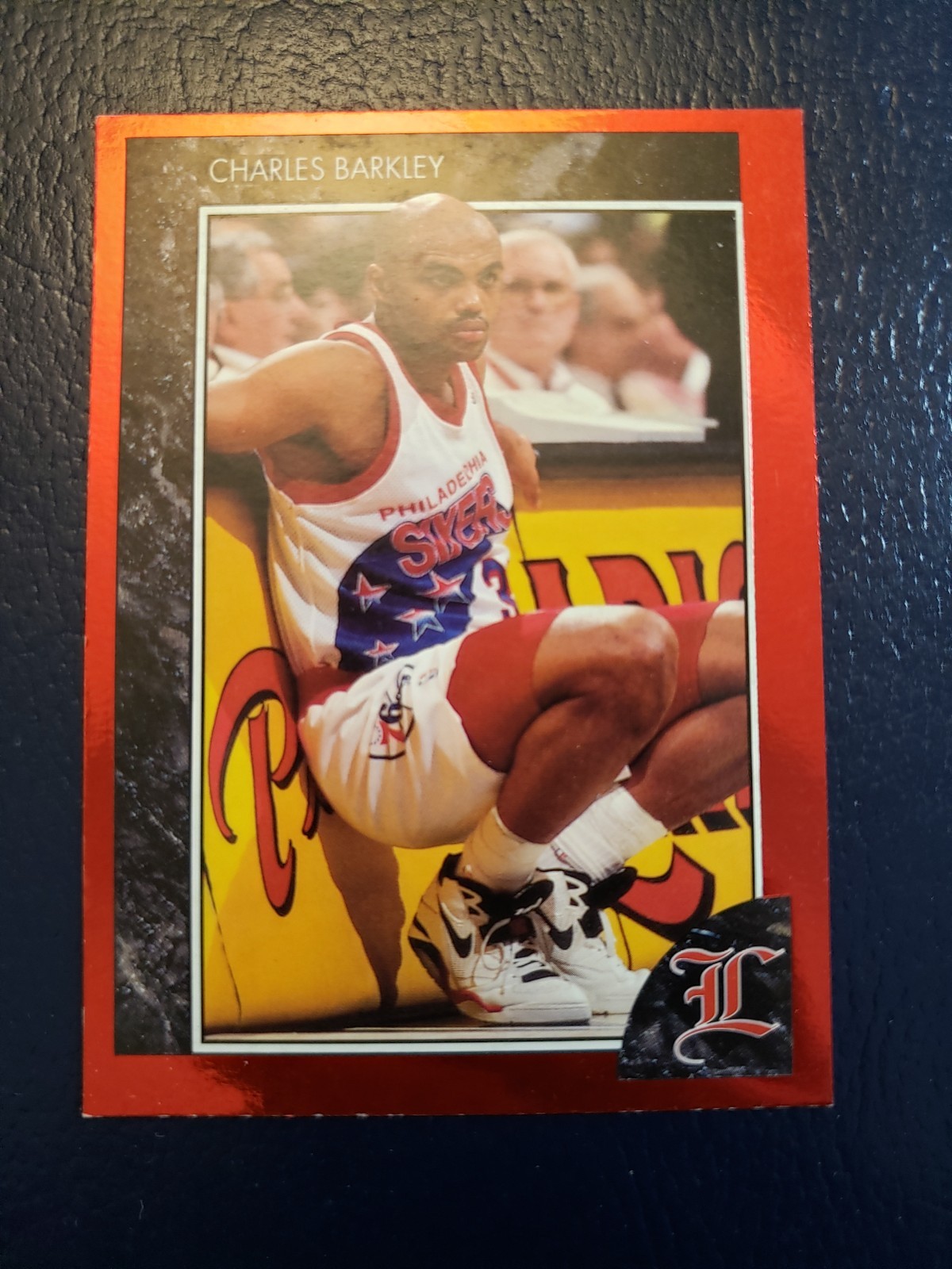 Charles Barkley Phoenix Suns 1992 Legends Red Border #22 RARE Oddball