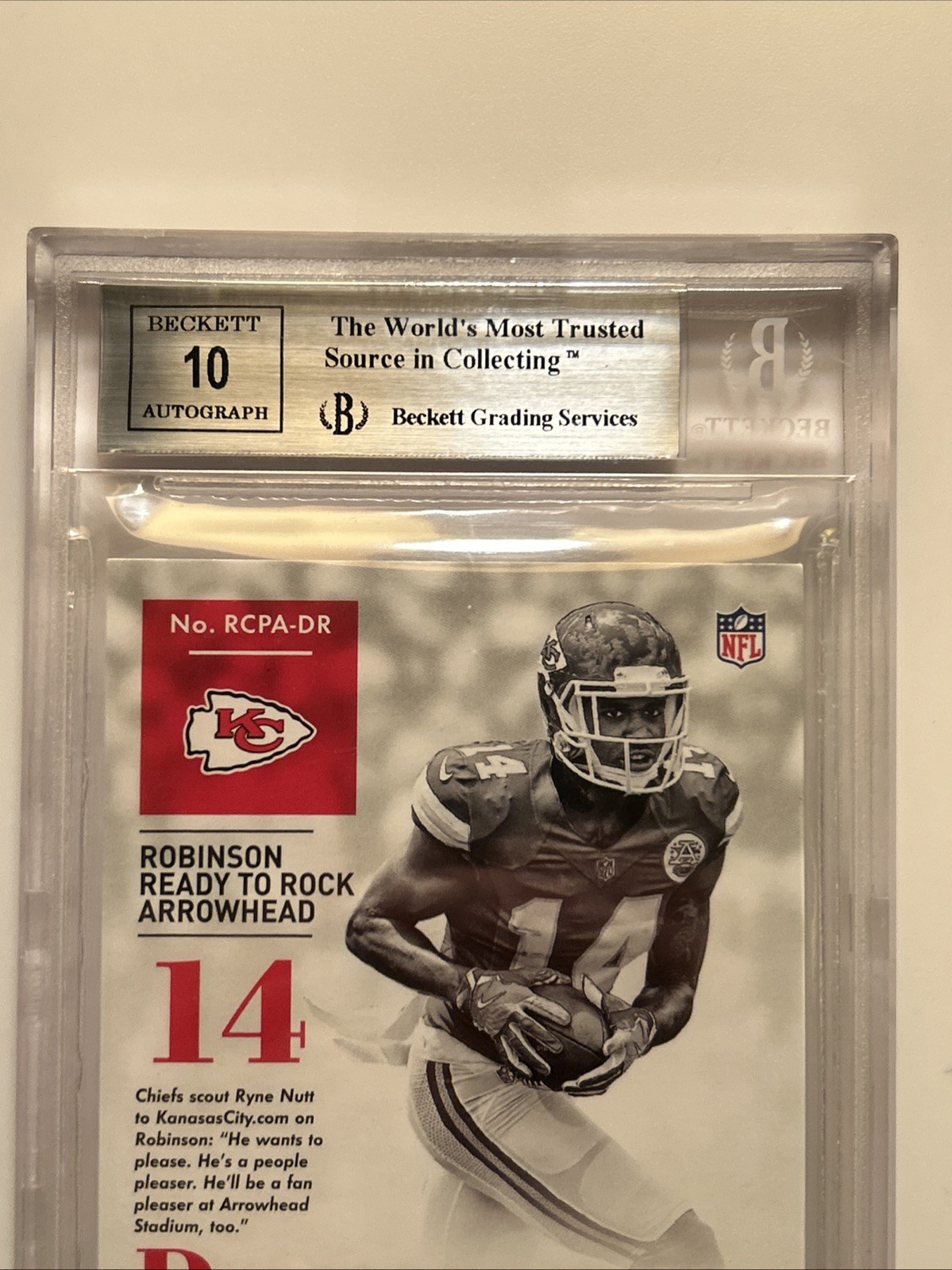 2016 Panini Encased Rookie Cap Patch Auto NFL Shield 1/1 Demarcus Robinson