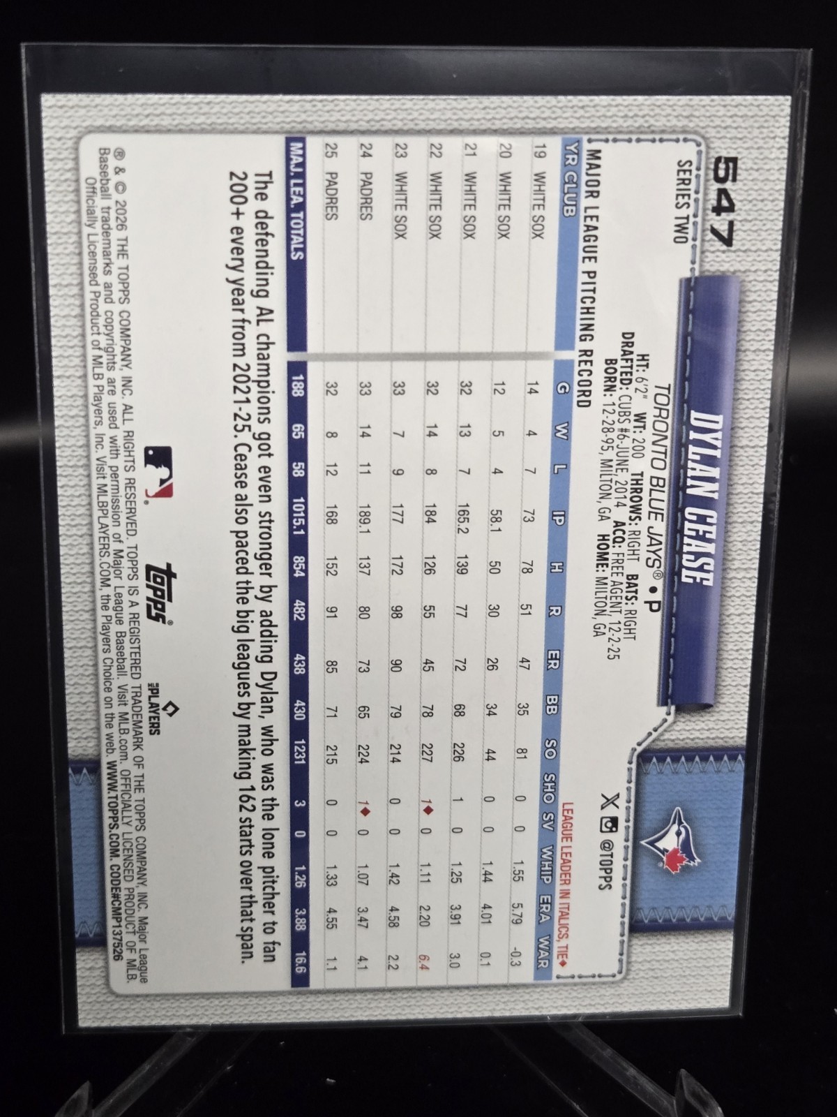 Dylan Cease 2026 Topps Series 2 #547 Holiday