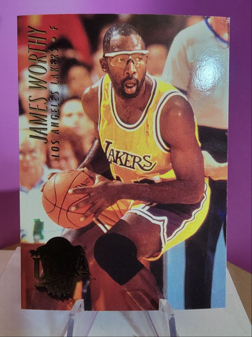 1994 Fleer Ultra #92 James Worthy – Los Angeles Lakers – HOF