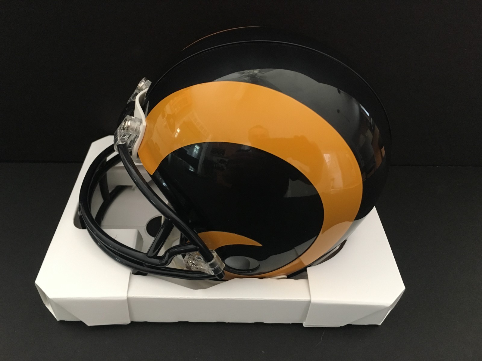 HAROLD JACKSON AUTOGRAPHED L.A. RAMS MINI HELMET J.S.A.