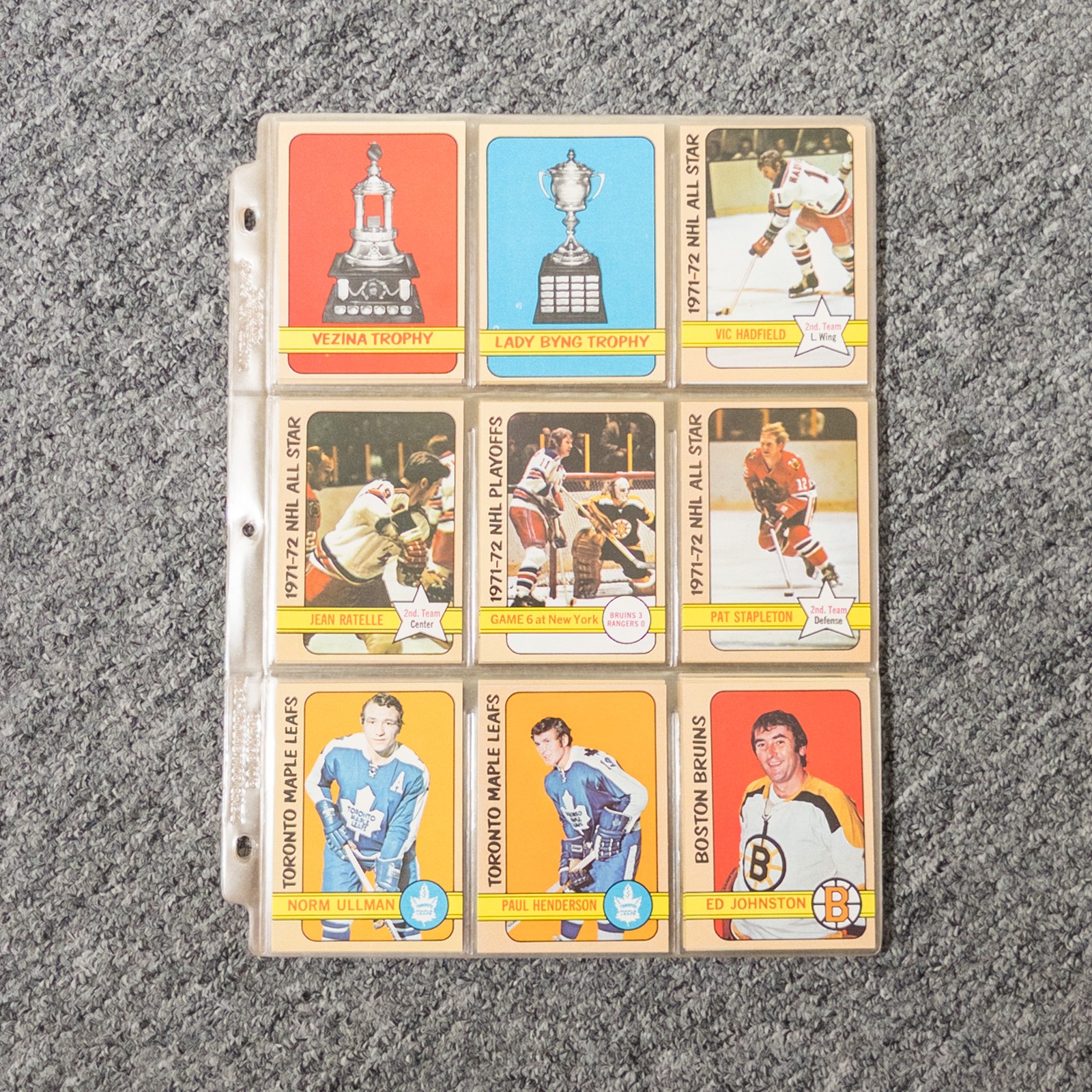 Lot of 54 Hockey Cards – 1972-1973 Topps Collection
