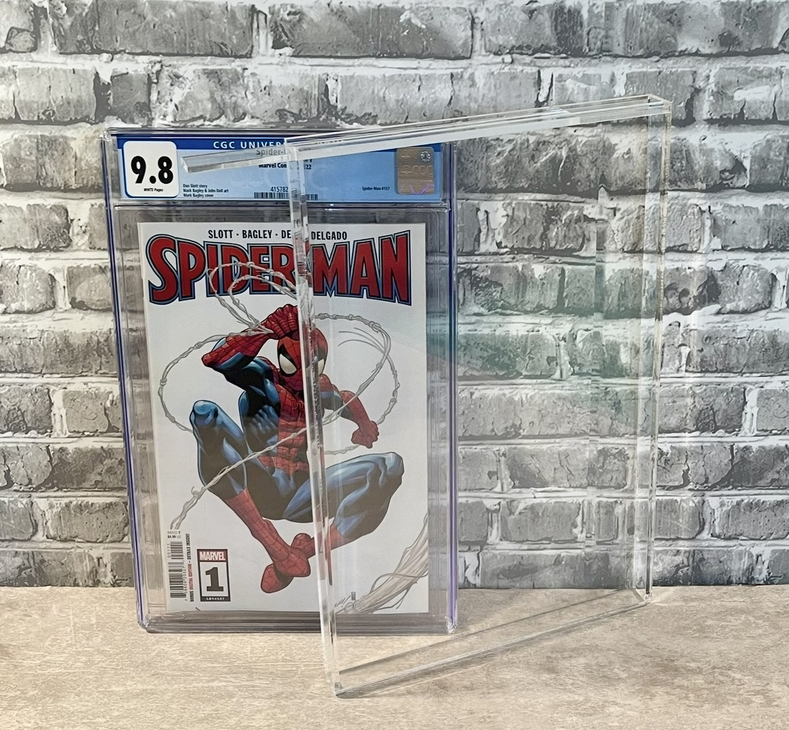 CRYSTAL CLEAR ACRYLIC CASE DISPLAY HOLDER FOR CGC COMICS- PROTECTS AND DISPLAYS!