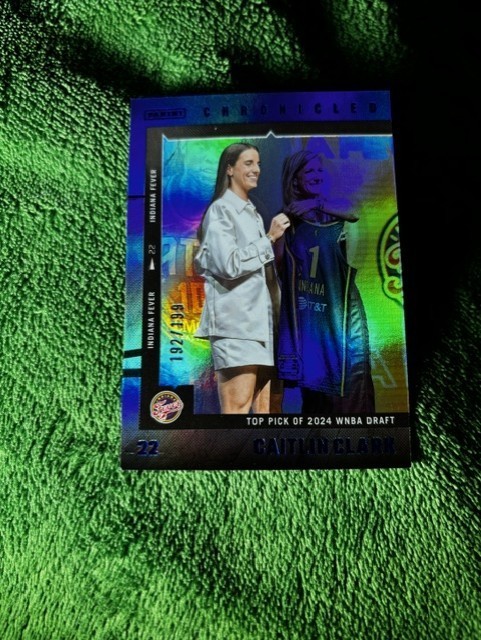 Caitlin Clark 2025 Panini Chronicled Blue Holo Prizm SP WNBA Draft Pick #1 /199