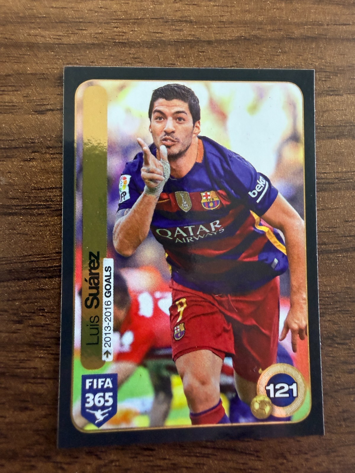 2016 Panini FIFA 365 Pink Back Barcelona LUIS SUAREZ