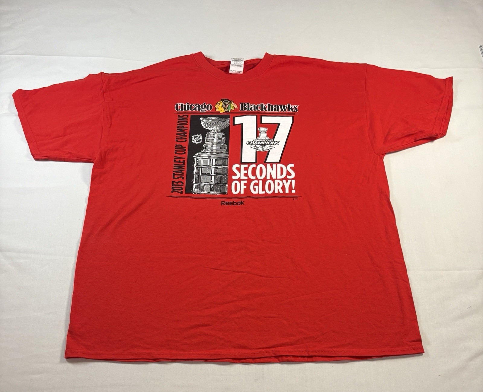 Men’s Hockey Gildan Chicago Blackhawks 2013 Champions Tee Red 2XL