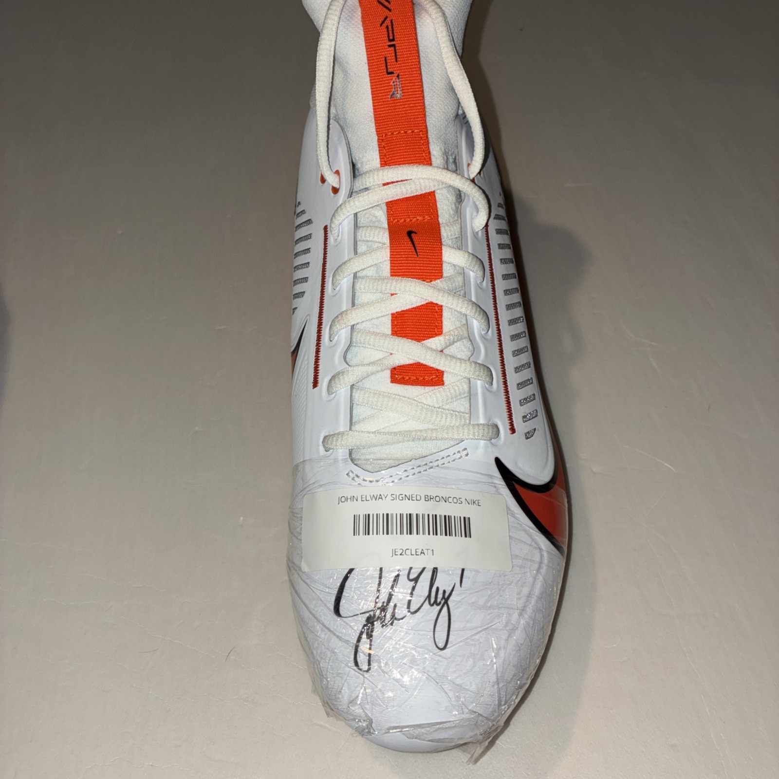 John Elway Autographed Nike vapor Football Cleat – BAS Signed)