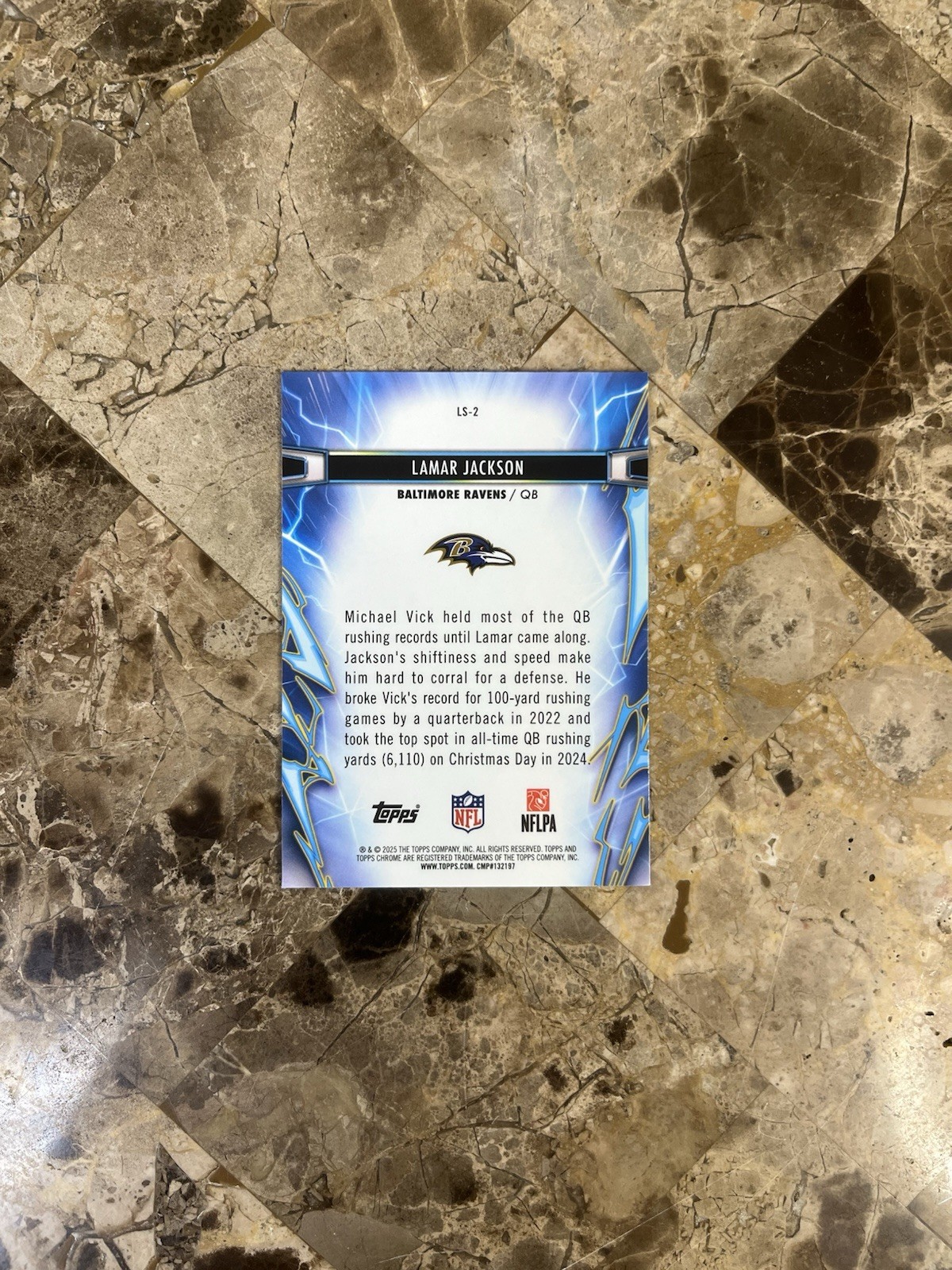 2025 TOPPS COSMIC CHROME LAMAR JACKSON LIGHT SPEED REFRACTOR