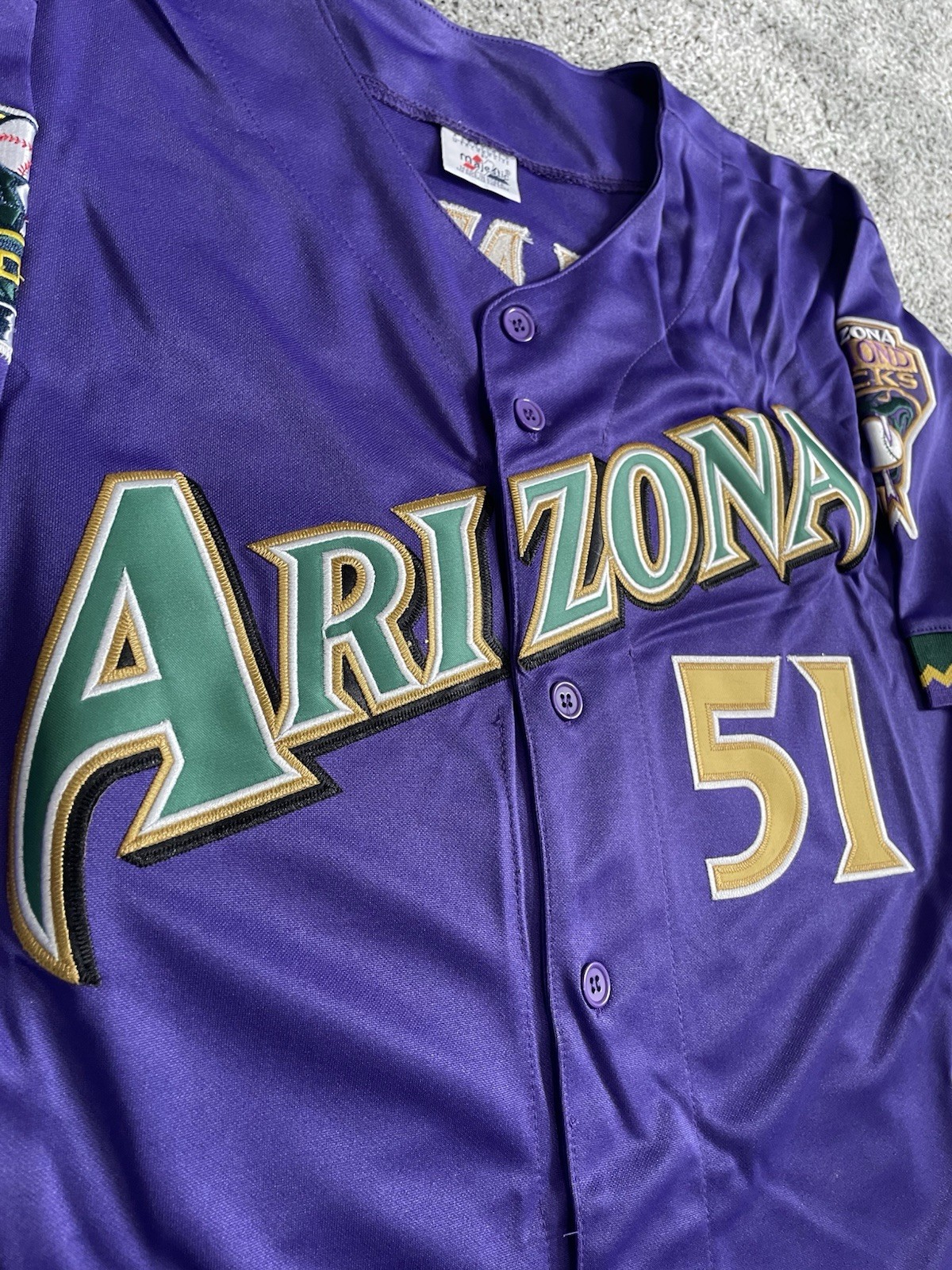 Randy Johnson Arizona Diamondbacks 2001 World Series Alt Purple Men’s Jersey M