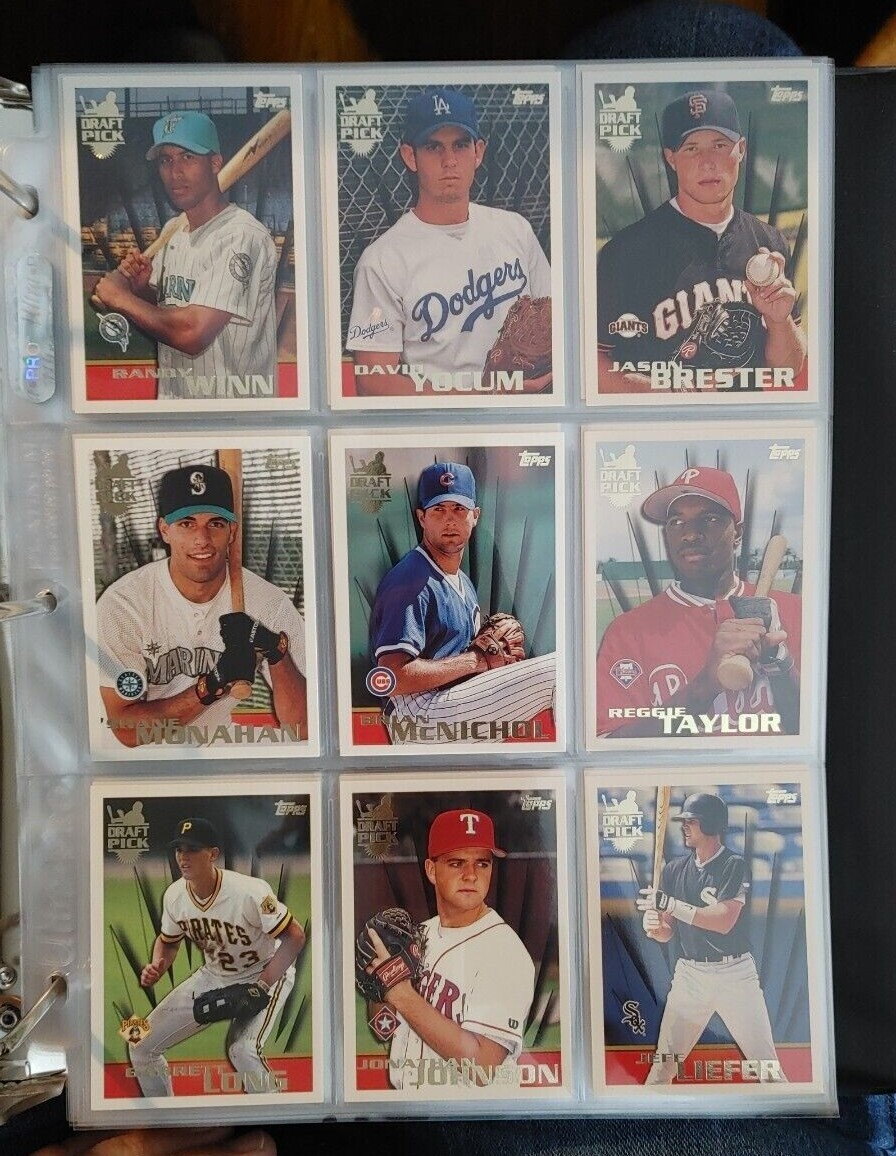 1996 Topps 201-440 base cards Pick from drop down list