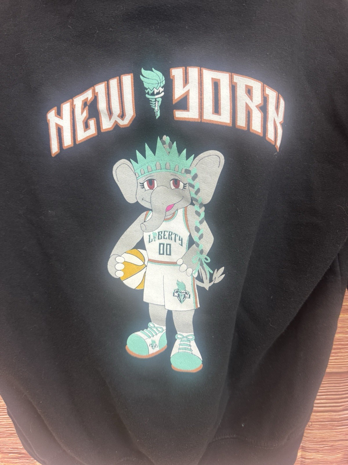 Youth New York Liberty Outerstuff Black Ellie Standing Mascot Hoodie Medium