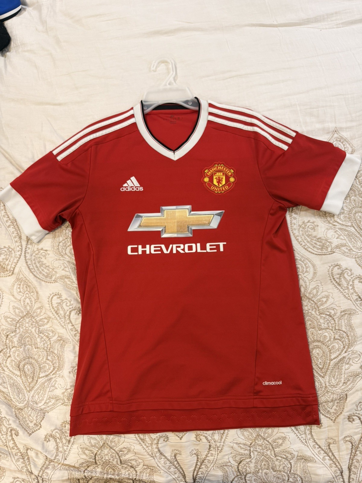 Original Manchester United 2015/16 Soccer Jersey NWT sz M