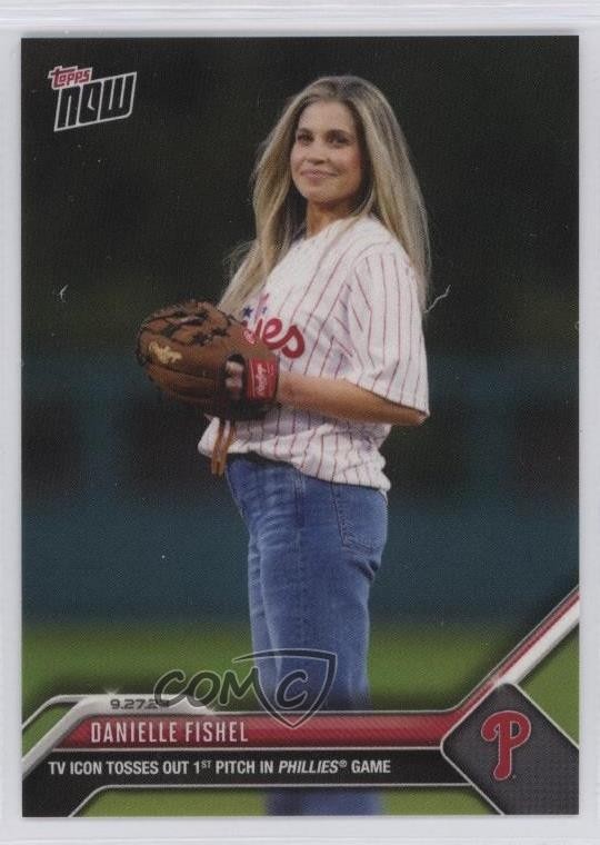 2023 Topps Now /4993 Danielle Fishel #931 00l8