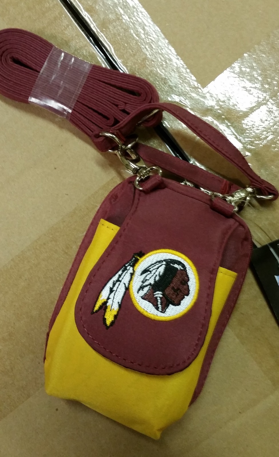 Washington Redskins Purse Plus Touch Phone ID Wallet Charm 14 Gift Bag Compact