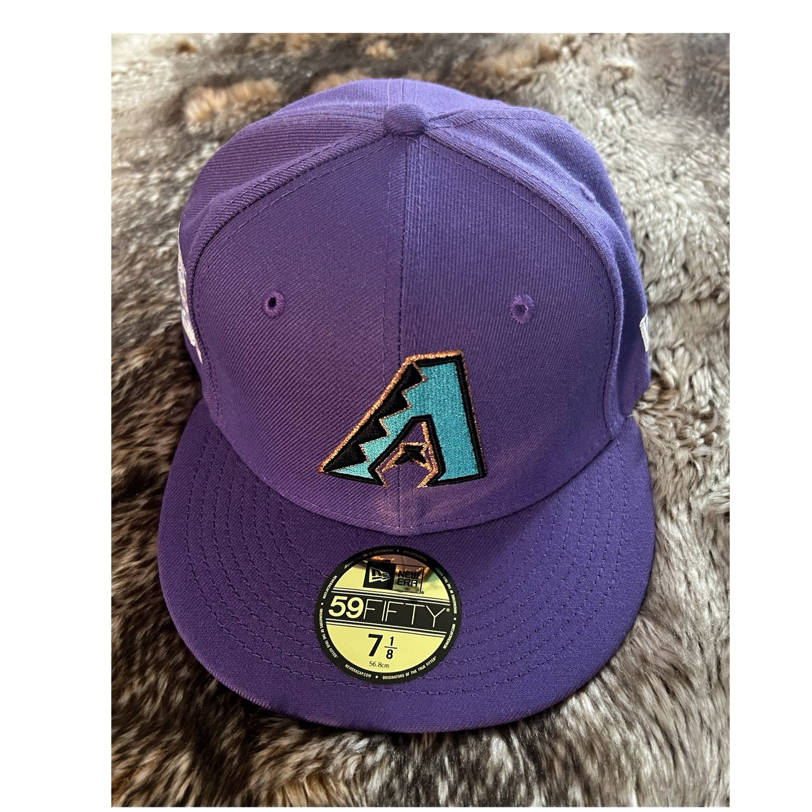 New Era 59FIFTY Fitted Arizona Diamondbacks World Series Cap 7 1/8 Purple/Pink