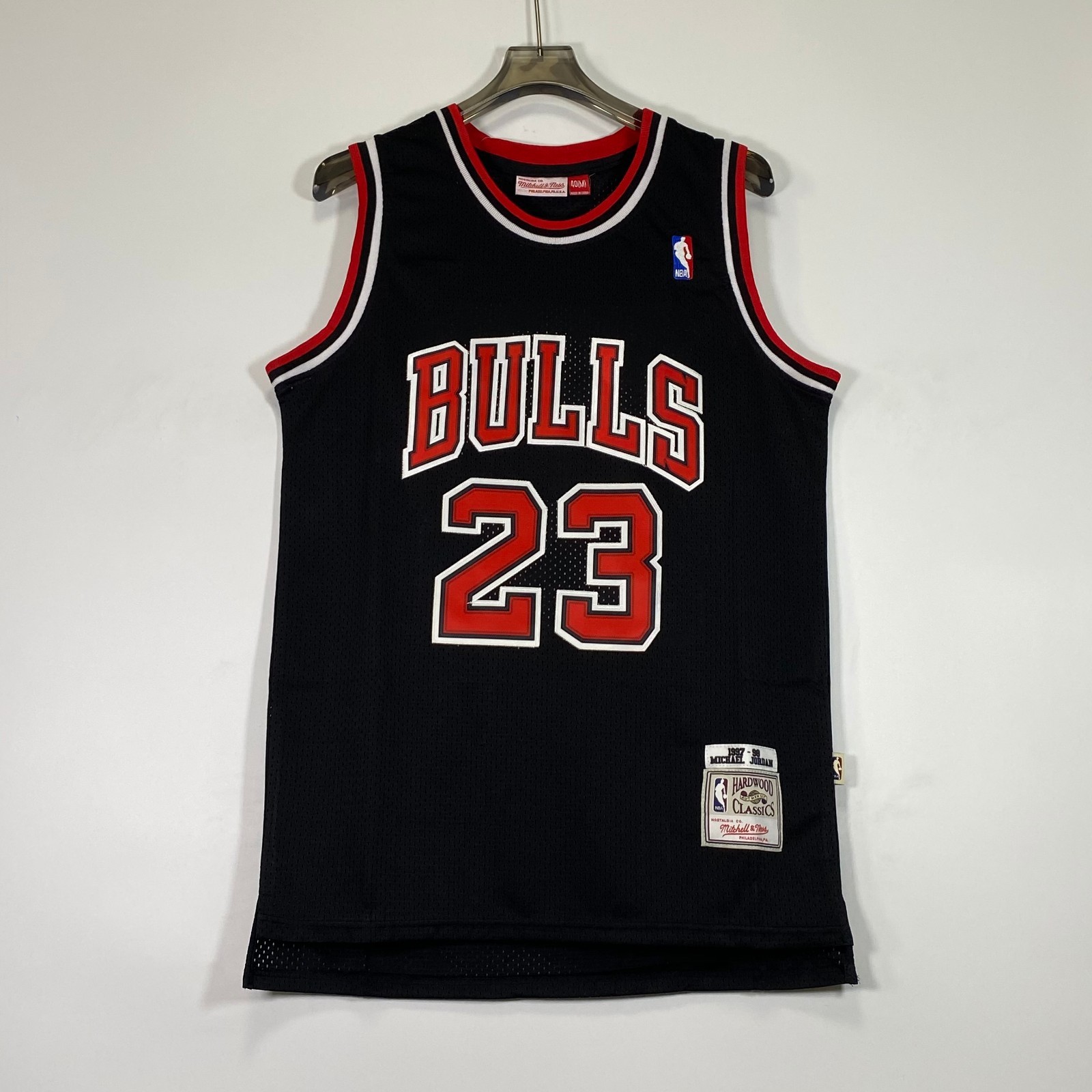 Michael Jordan #23 97-98 Season Retro Black