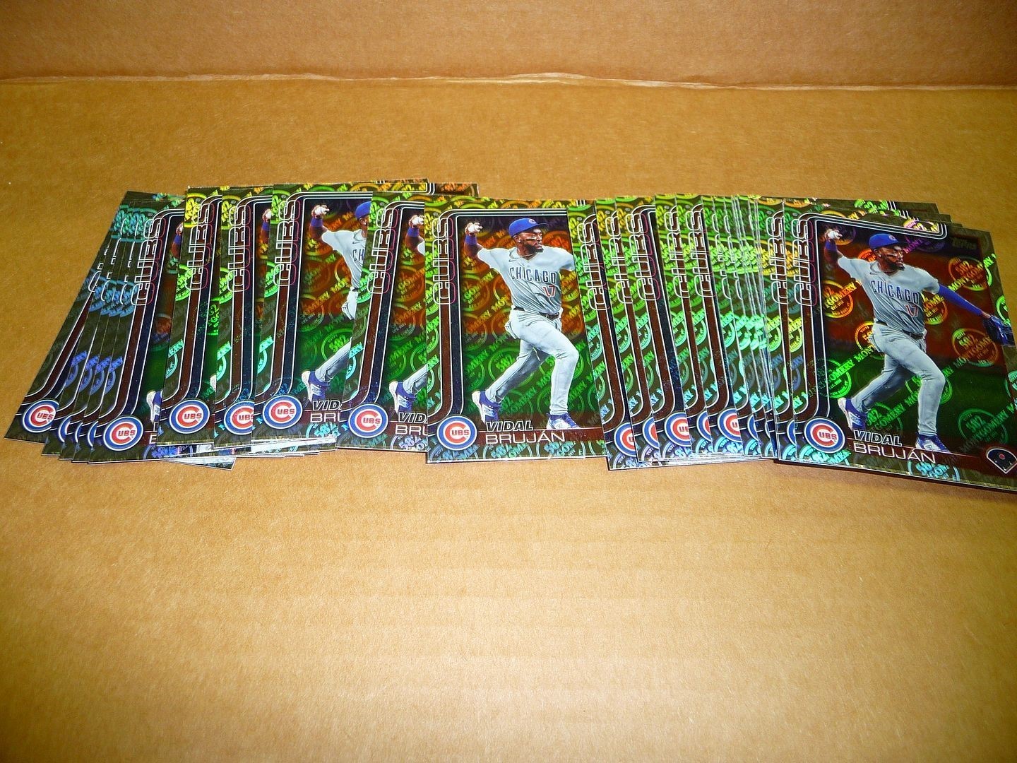 2025 Topps 582 MONTGOMERY CLUB FOIL LOT OF 28 CARDS VIDAL BRUJAN CUBS #390