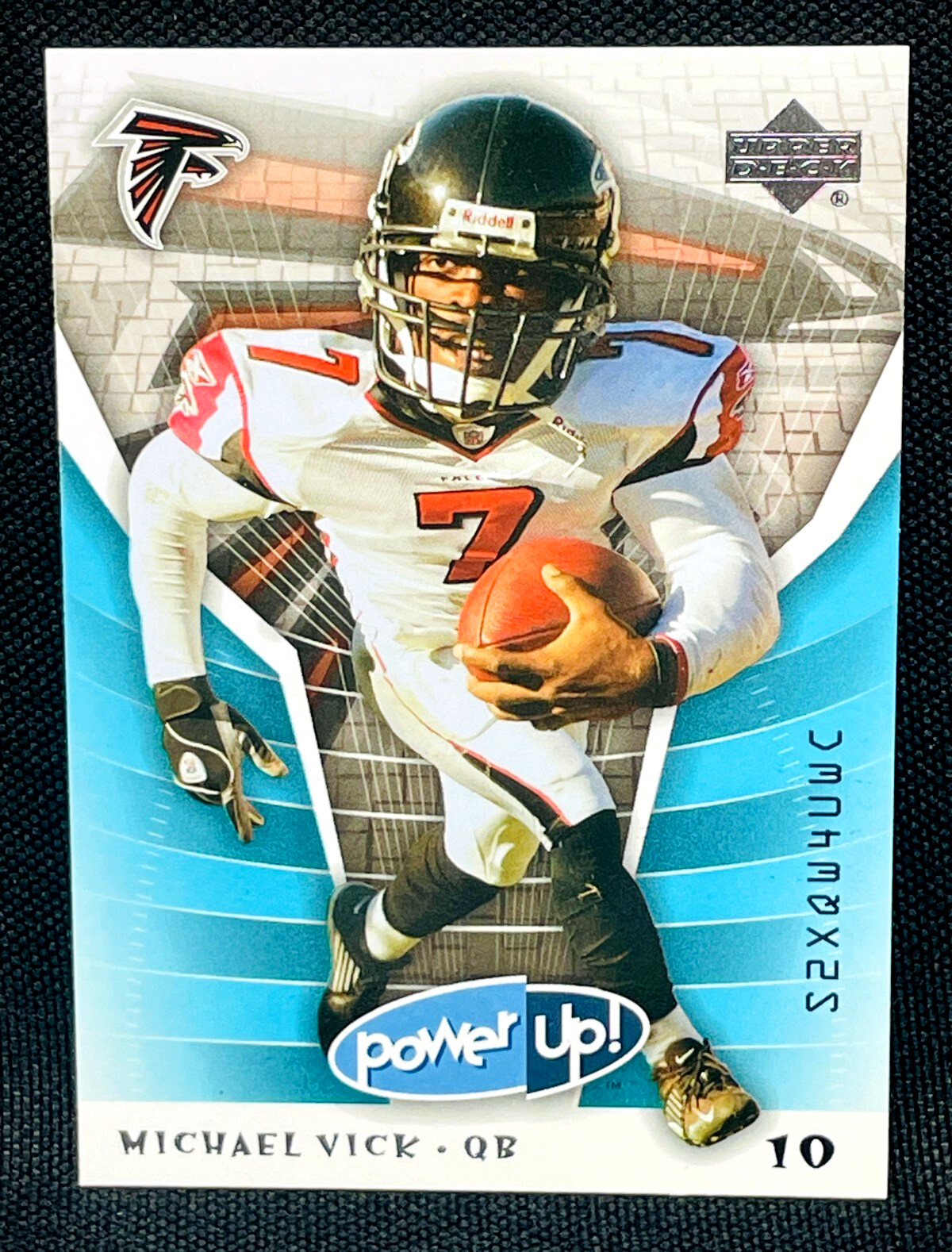 2004 Upper Deck Power Up Football – MICHAEL VICK #4- ATLANTA FALCONS