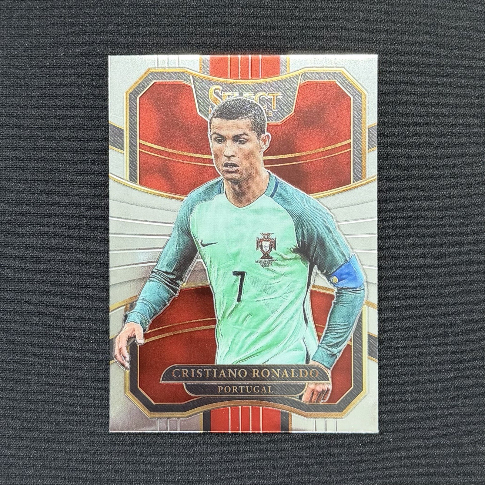 2017-18 Panini Select Cristiano Ronaldo Terrace #33 Portugal Qty