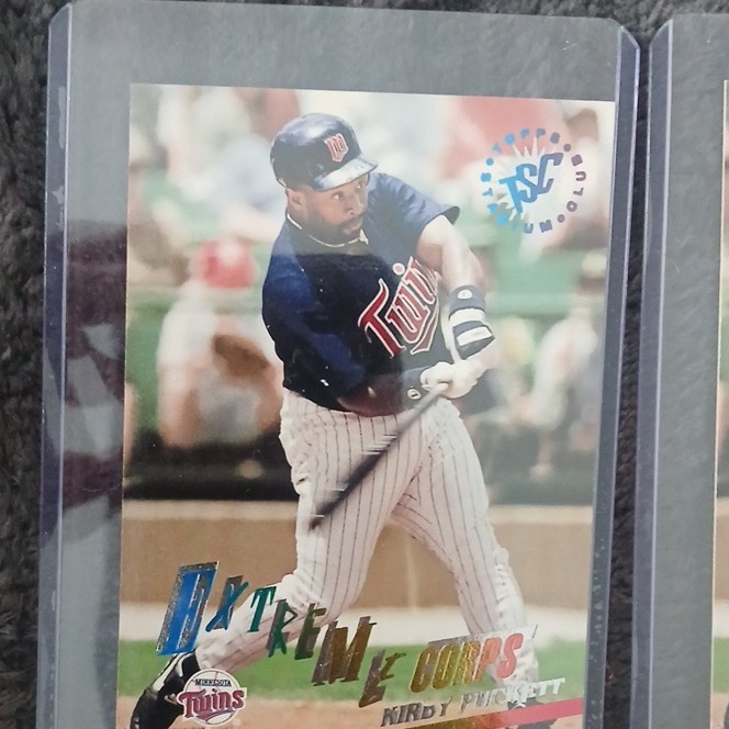 Fleer 1994 Fleer Ultra Xtreme Corps Kirby Puckett #518 Twins Lot (2)