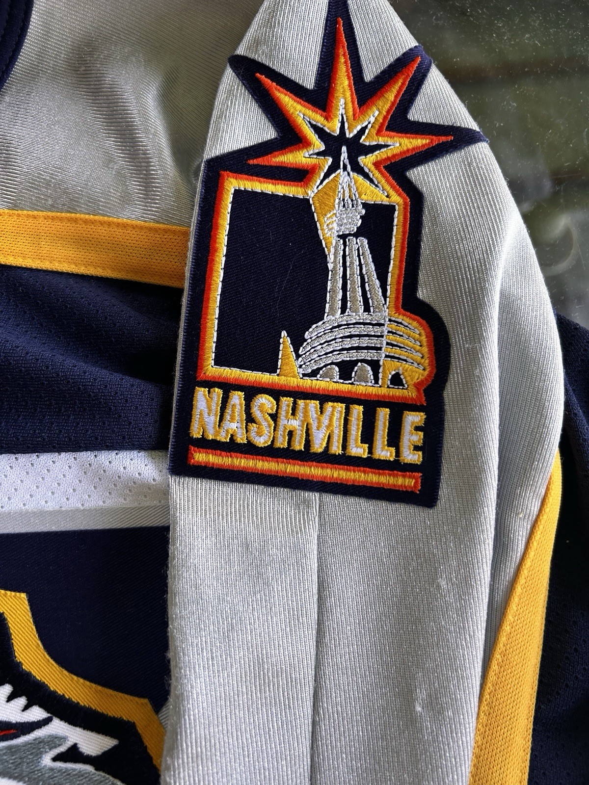 Nashville Predators Inaugural 1990s Pro Player White Hockey Jersey Size XXL