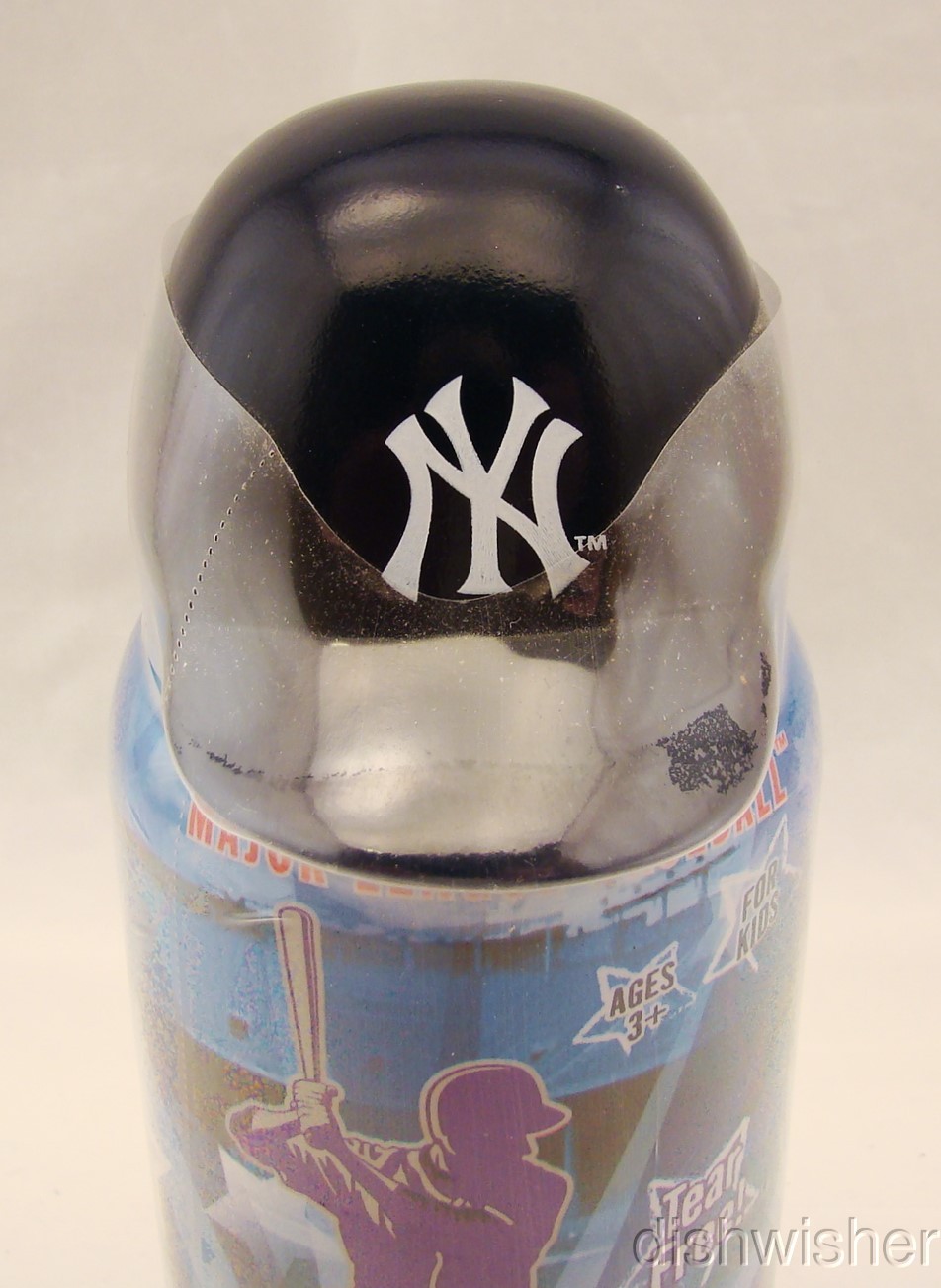 MLB Yankees BERRY BLAST Conditioner for Kids 12 oz 355 ml NEW