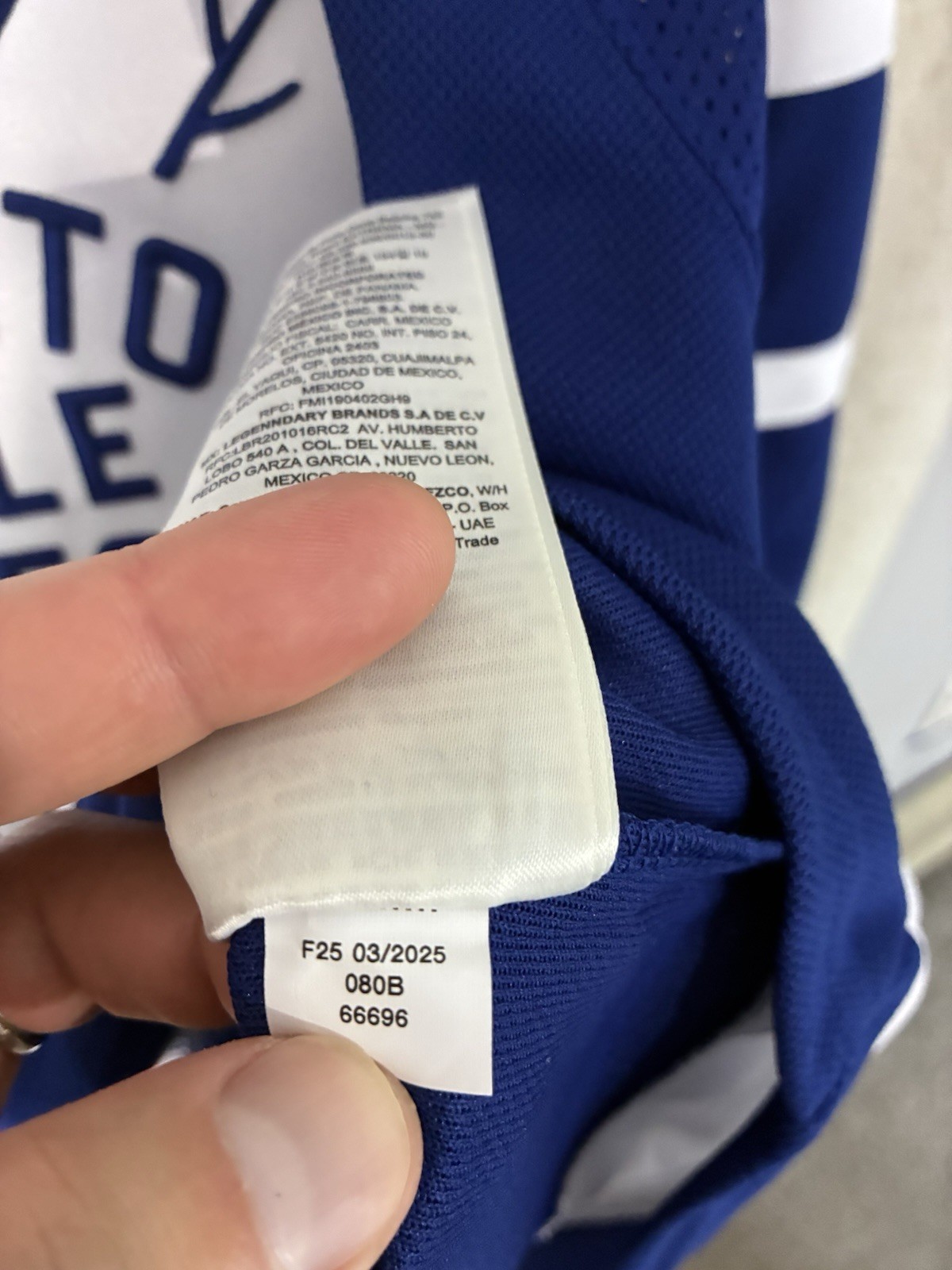 Toronto Maple Leafs Mitch Marner Fanatics Blue Home Premium Jersey Size 46 (S)