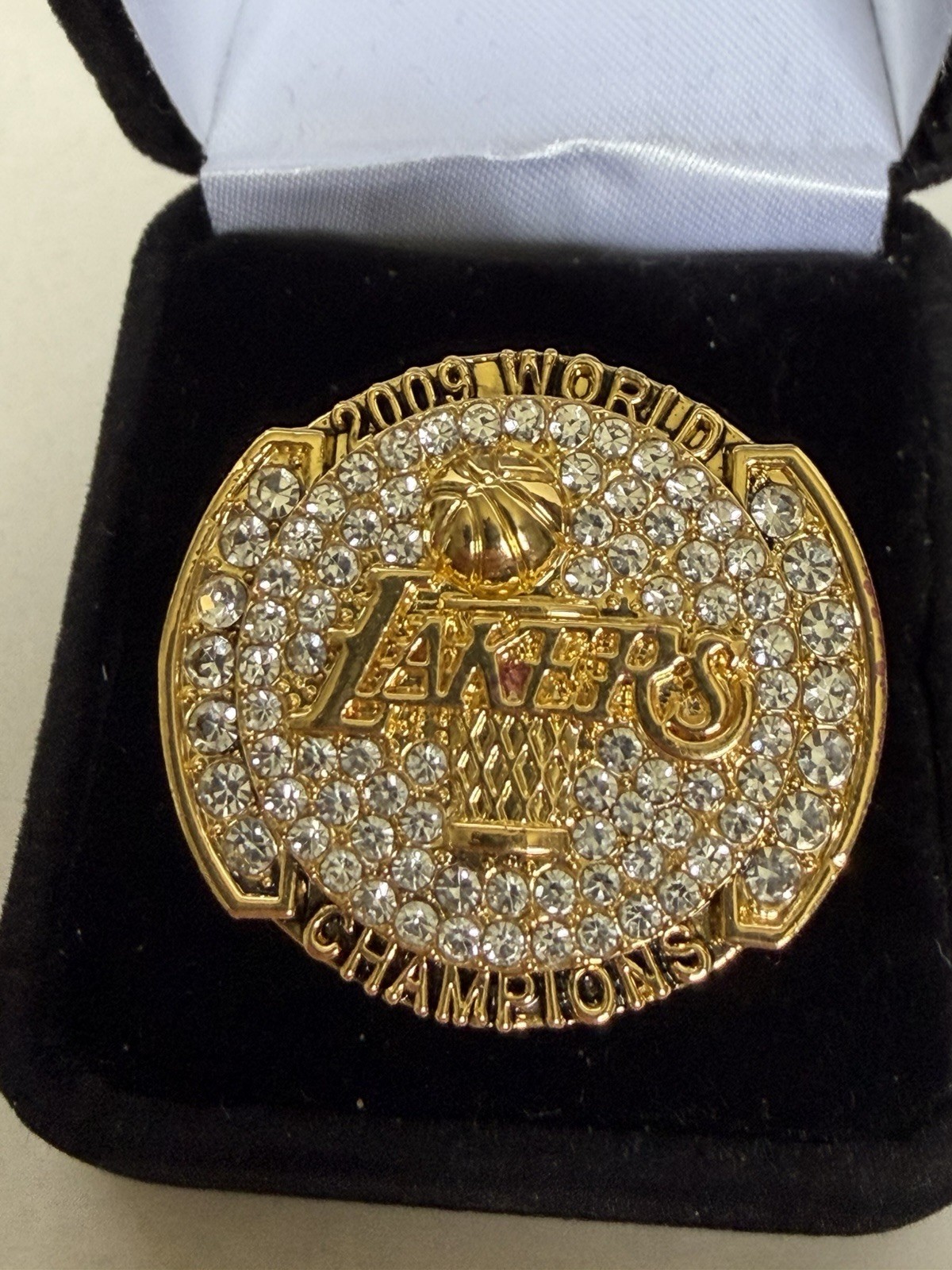 2009 Los Angeles Lakers World Champion Replica Ring