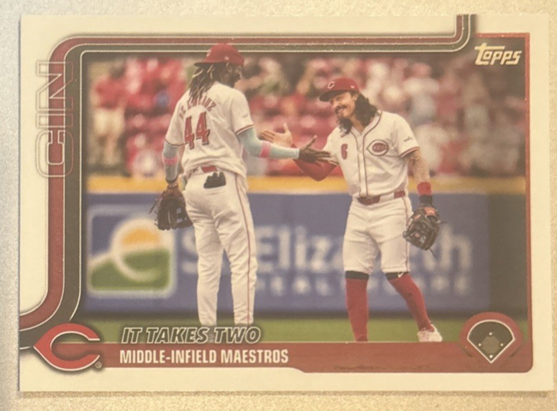 2025 Topps Series 1 #295 It Takes Two Middle Infield Maestros Elly de la Cruz